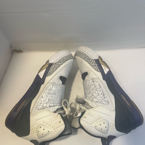 Air Jordan White and Purple Sneakers main image 11